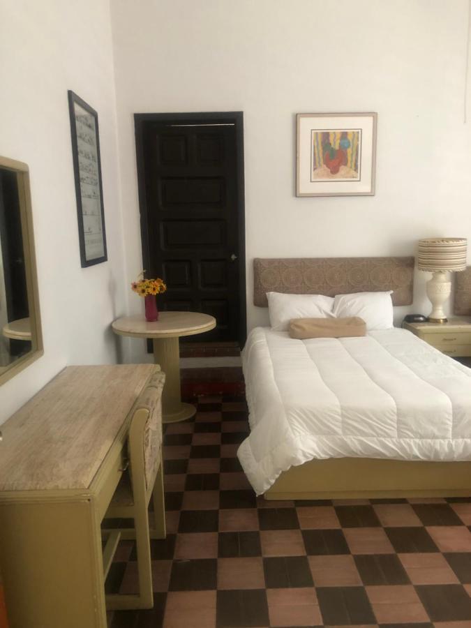 Hotel Casona Guadalajara Buitenkant foto